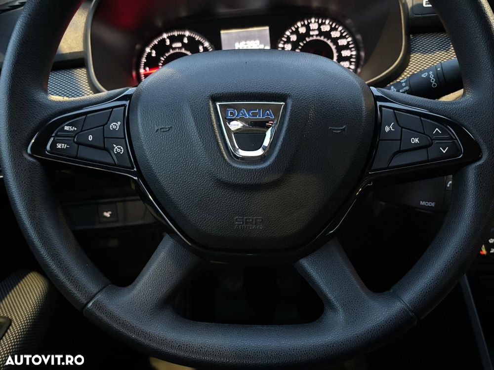 Dacia Logan TCe 90 MT6 Comfort - 16
