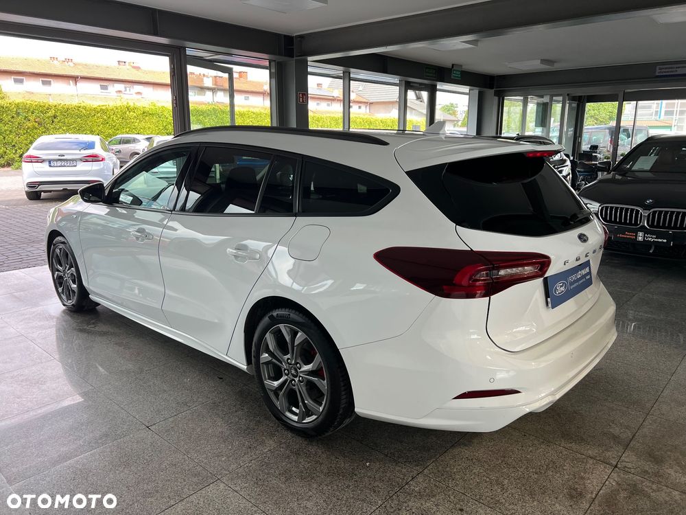 Ford Focus 1.0 EcoBoost mHEV ST-Line - 12