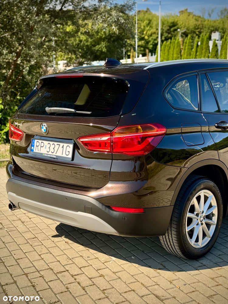 BMW X1 sDrive18d Advantage - 28