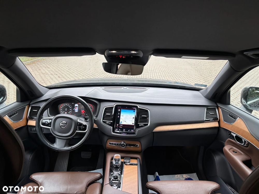 Volvo XC 90 - 19