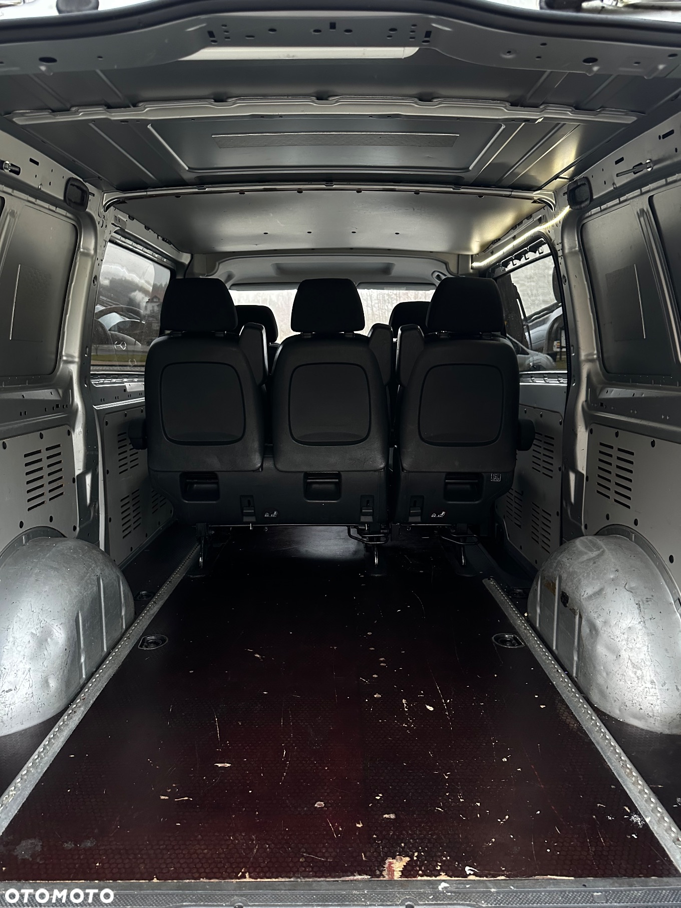 Mercedes-Benz Vito - 13