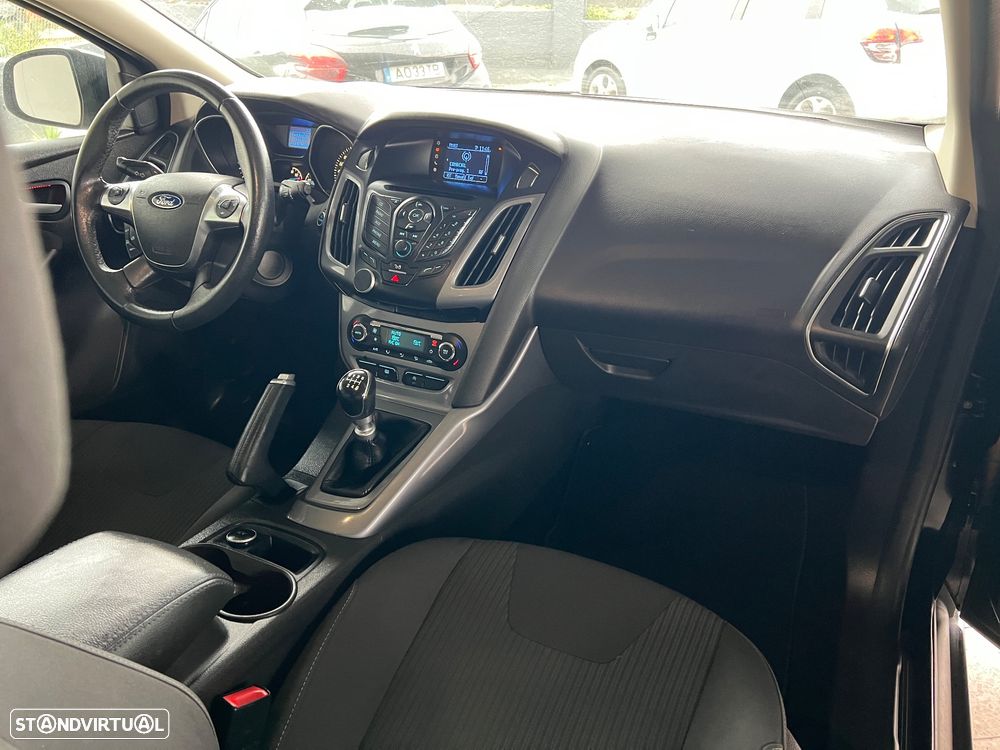 Ford Focus SW 1.6 TDCi Titanium Best - 10