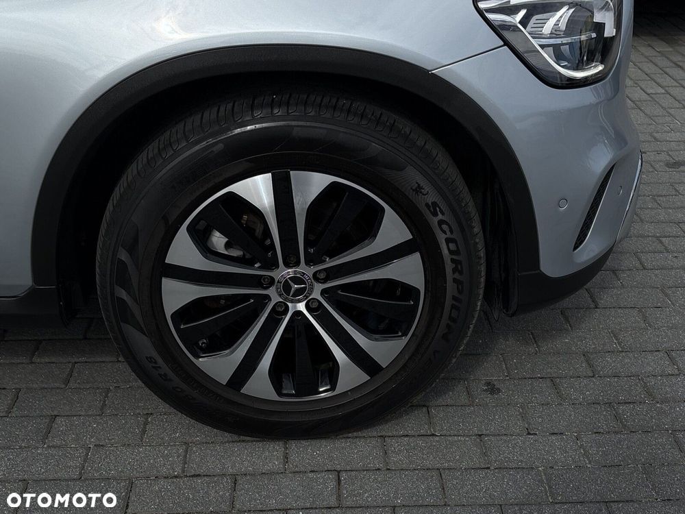 Mercedes-Benz GLC 220 d - 33