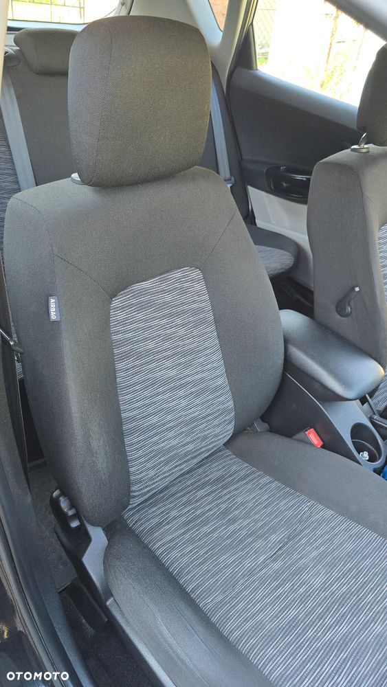 Kia Ceed 1.4 Comfort - 12