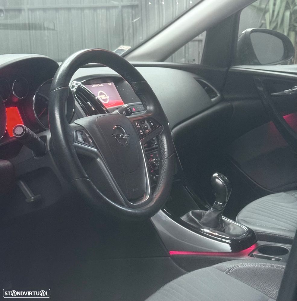 Opel Astra Sports Tourer 1.4 Cosmo S/S - 3