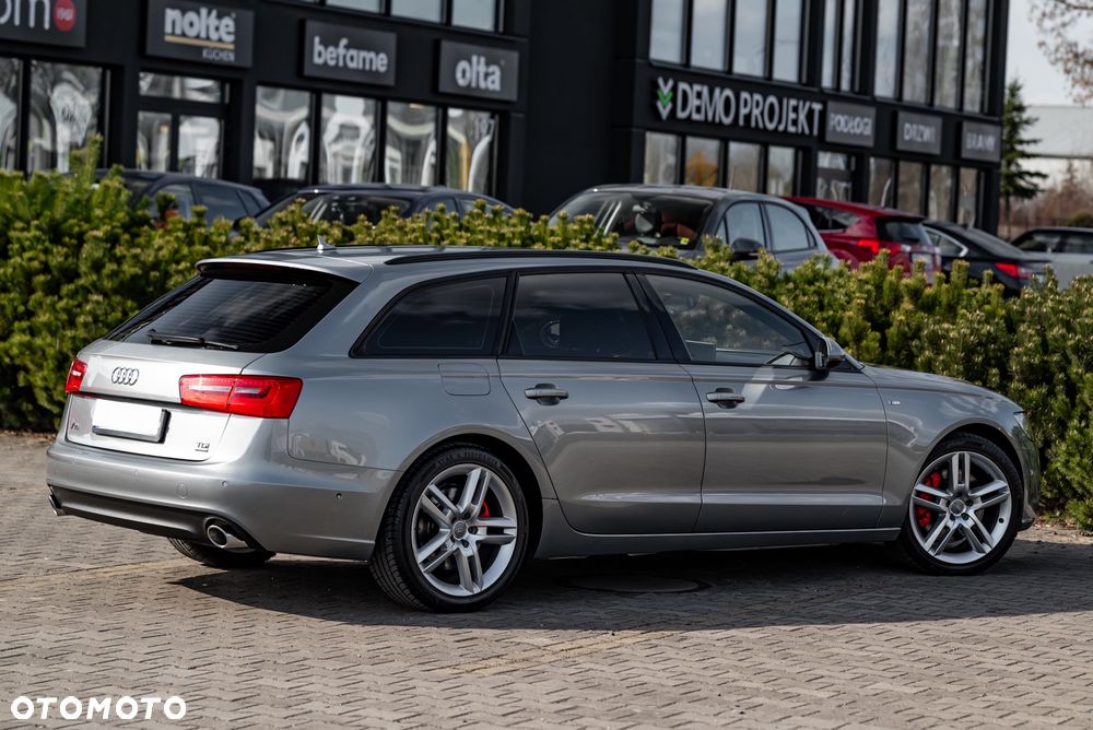 Audi A6 Avant - 16