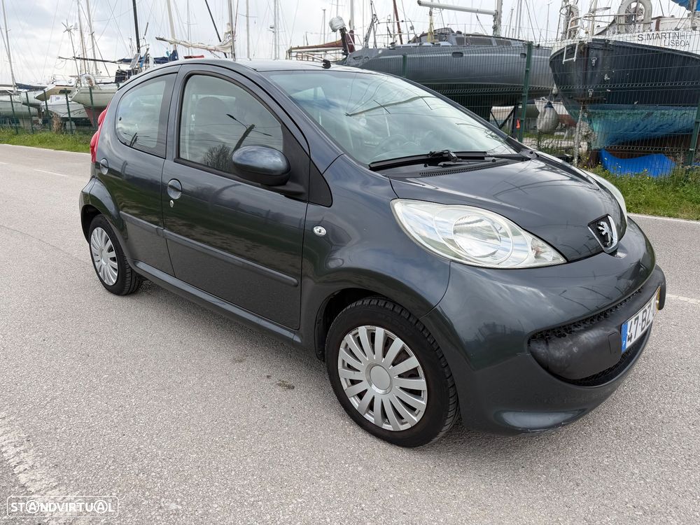 Peugeot 107 1.0 Urban - 6
