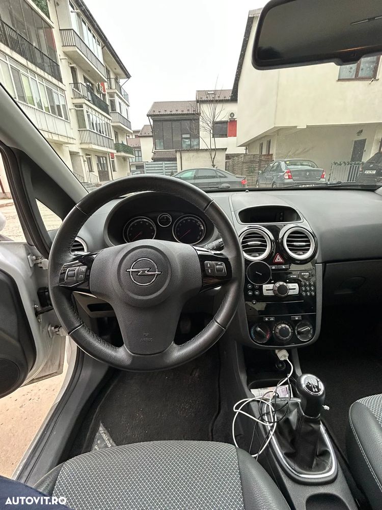 Opel Corsa - 2