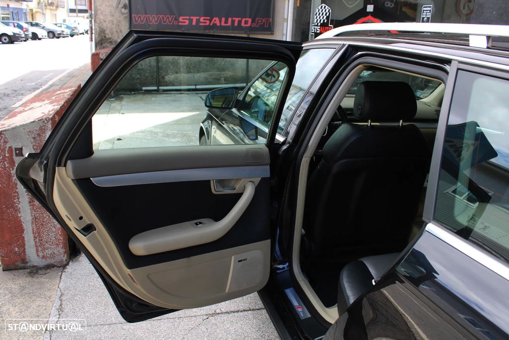 Audi A4 Avant 2.0 TDi S-line - 25