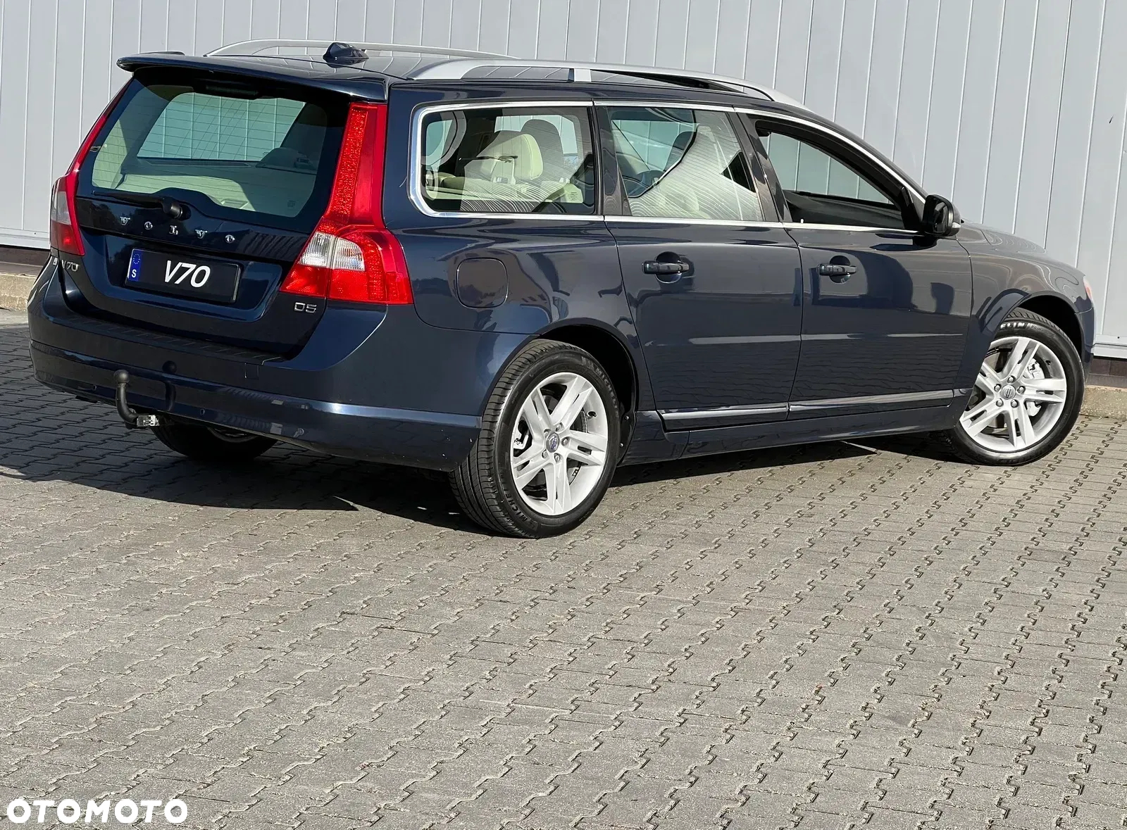 Volvo V70 D5 Summum - 16