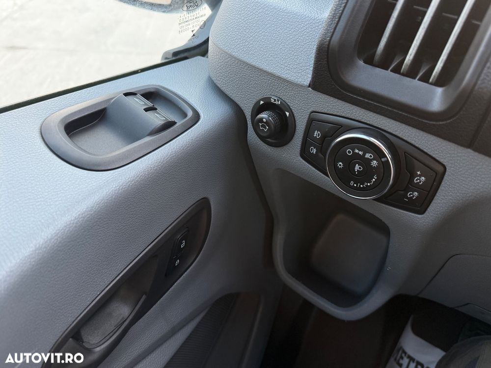 Ford Transit - 14