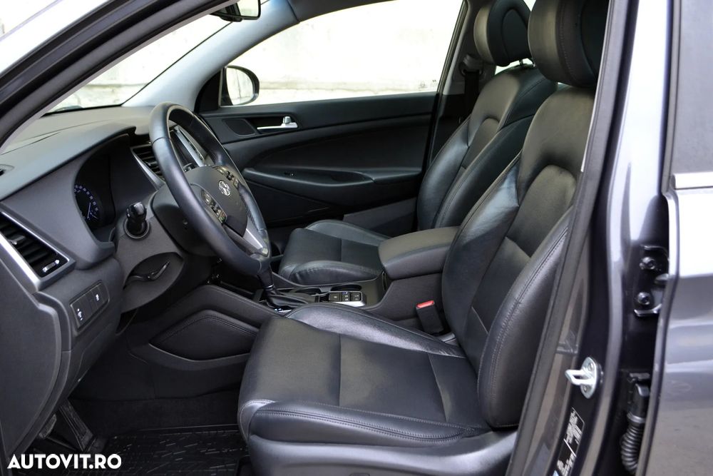 Hyundai Tucson 2.0 CRDI 4WD 6AT Premium+ - 12