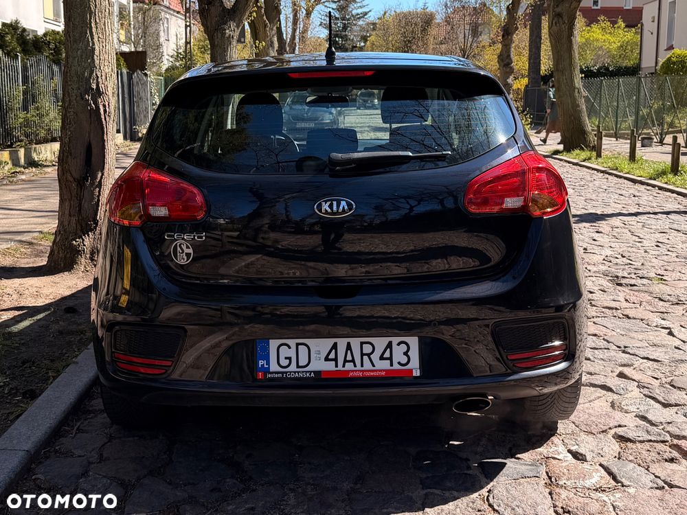 Kia Ceed 1.4 CVVT Attract - 6