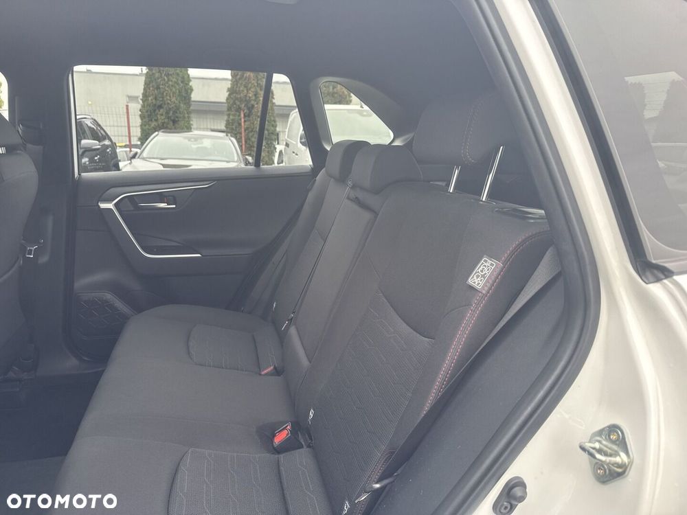 Toyota RAV4 - 17