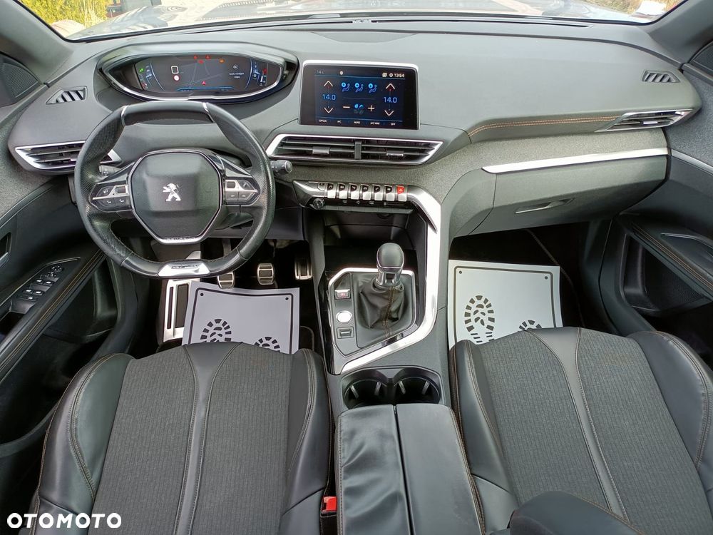 Peugeot 5008 BlueHDi 120 Allure - 20