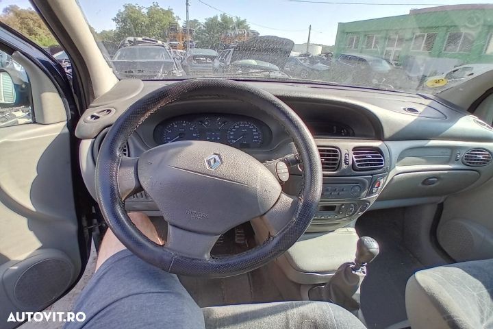 Dezmembrez Renault Scenic 1 [facelift] [1999 - 2003] 1.9 dci F9Q732 - 5