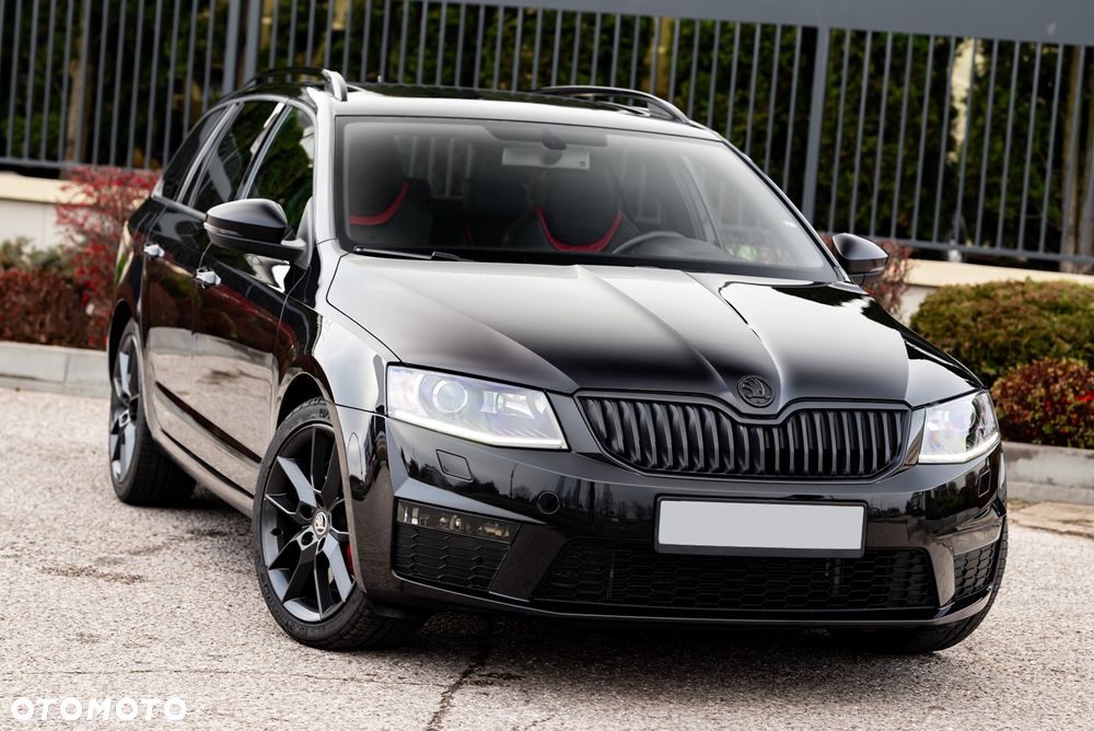 Skoda Octavia 2.0 TDI RS Challenge DSG - 1
