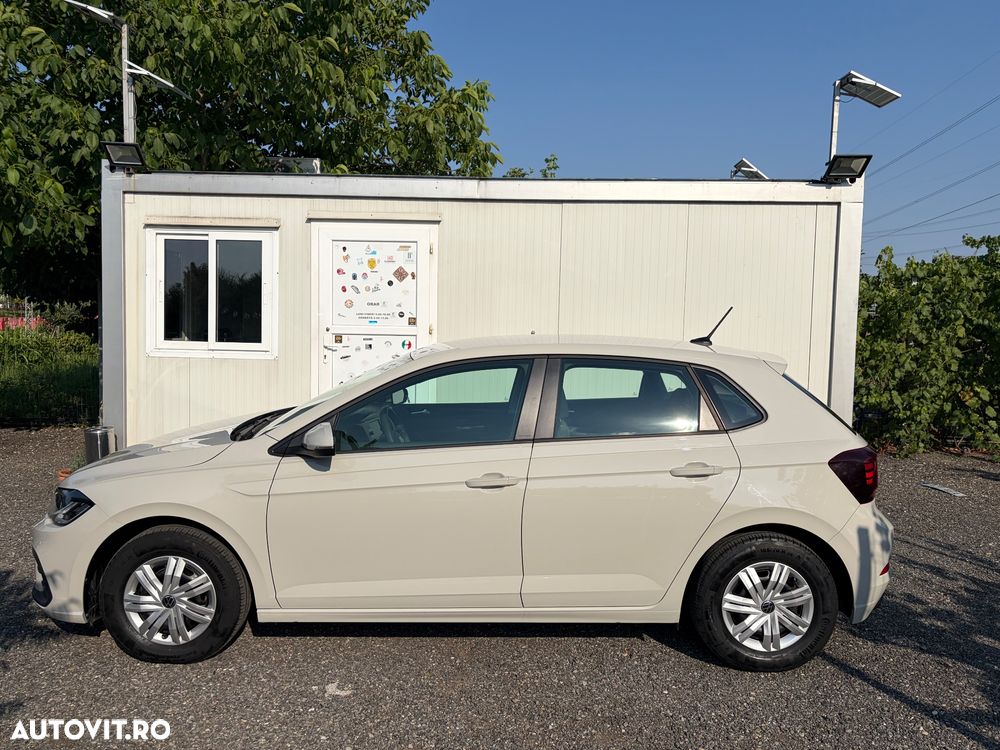 Volkswagen Polo - 2