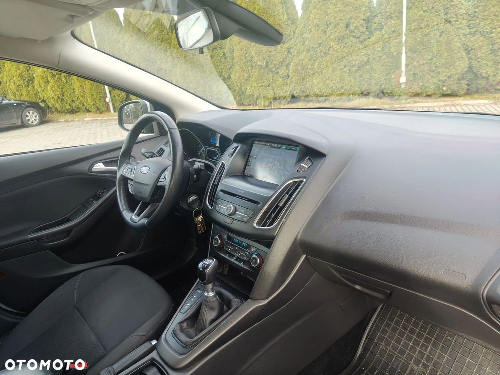 Ford Focus 1.5 TDCi ECOnetic 88g Start-Stopp-System Titanium - 10