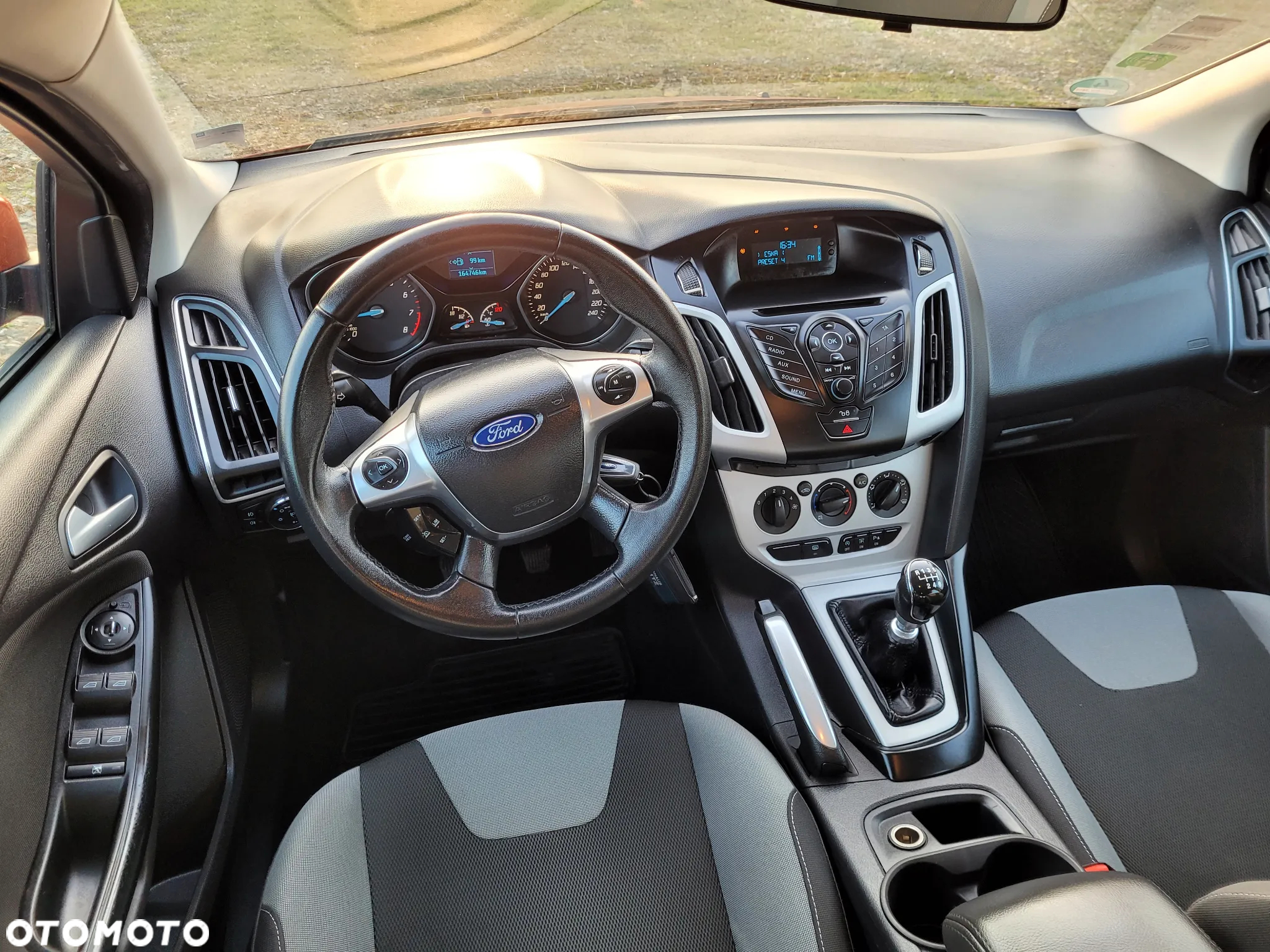Ford Focus 1.0 EcoBoost Start-Stopp-System Champions Edition - 12