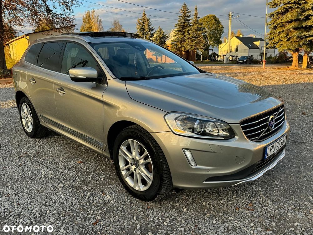 Volvo XC 60 D4 Geartronic Summum - 16