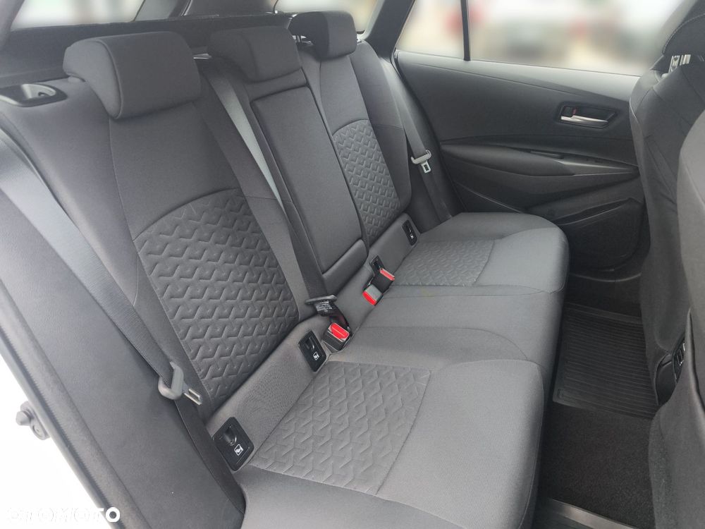 Toyota Corolla 1.8 Hybrid Comfort - 12