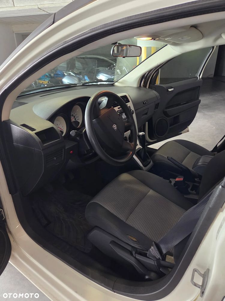 Dodge Caliber 1.8 S - 10