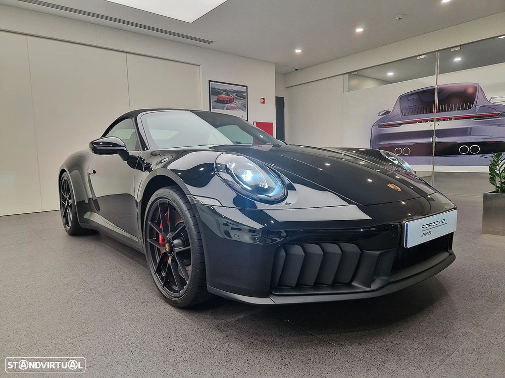 Porsche 911 (992) Carrera GTS - 12