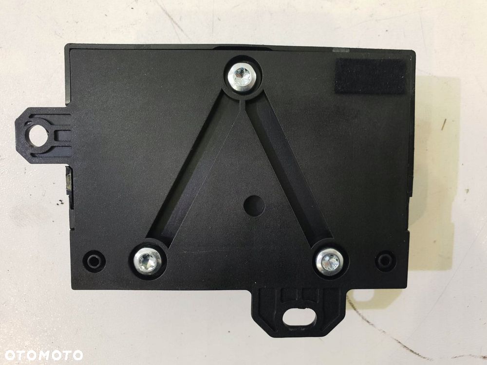 mercedes w212 sterownik pompy a2129000406 - 2