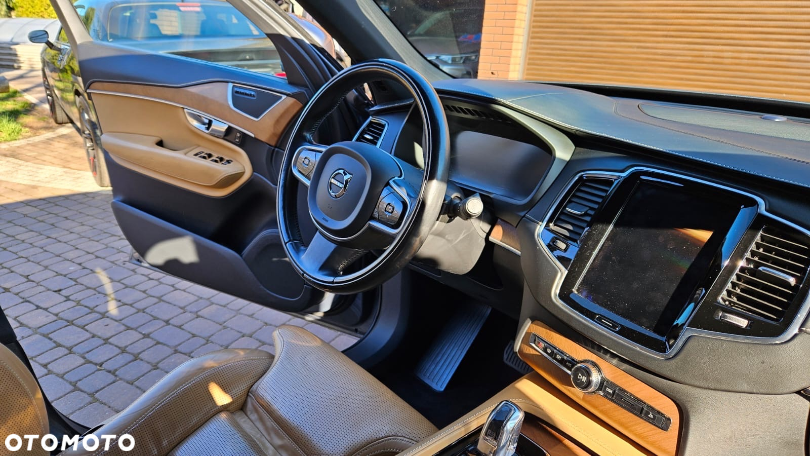 Volvo XC 90 T8 AWD Twin Engine Geartronic Inscription - 25