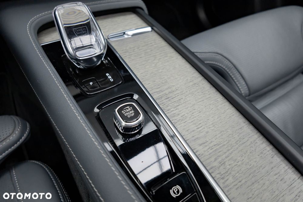 Volvo XC 90 T8 AWD Recharge Plus Bright - 20