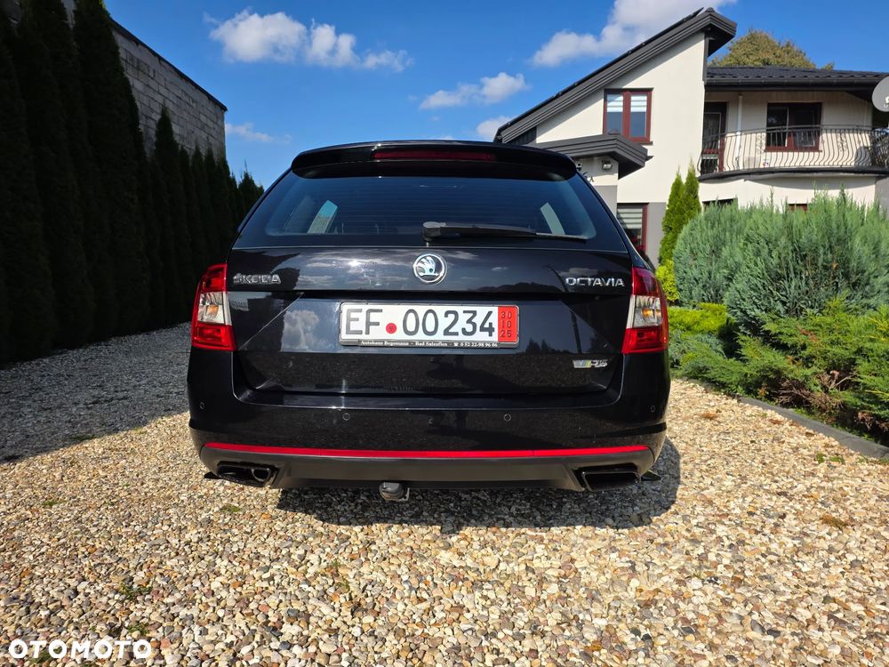 Skoda Octavia 2.0 TDI DSG RS - 7