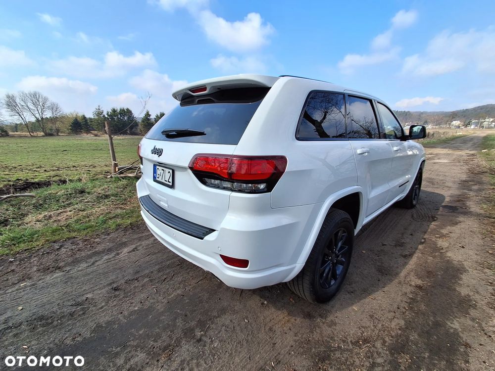 Jeep Grand Cherokee - 7