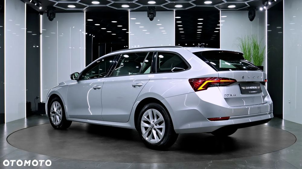 Skoda Octavia 2.0 TDI Ambition - 5