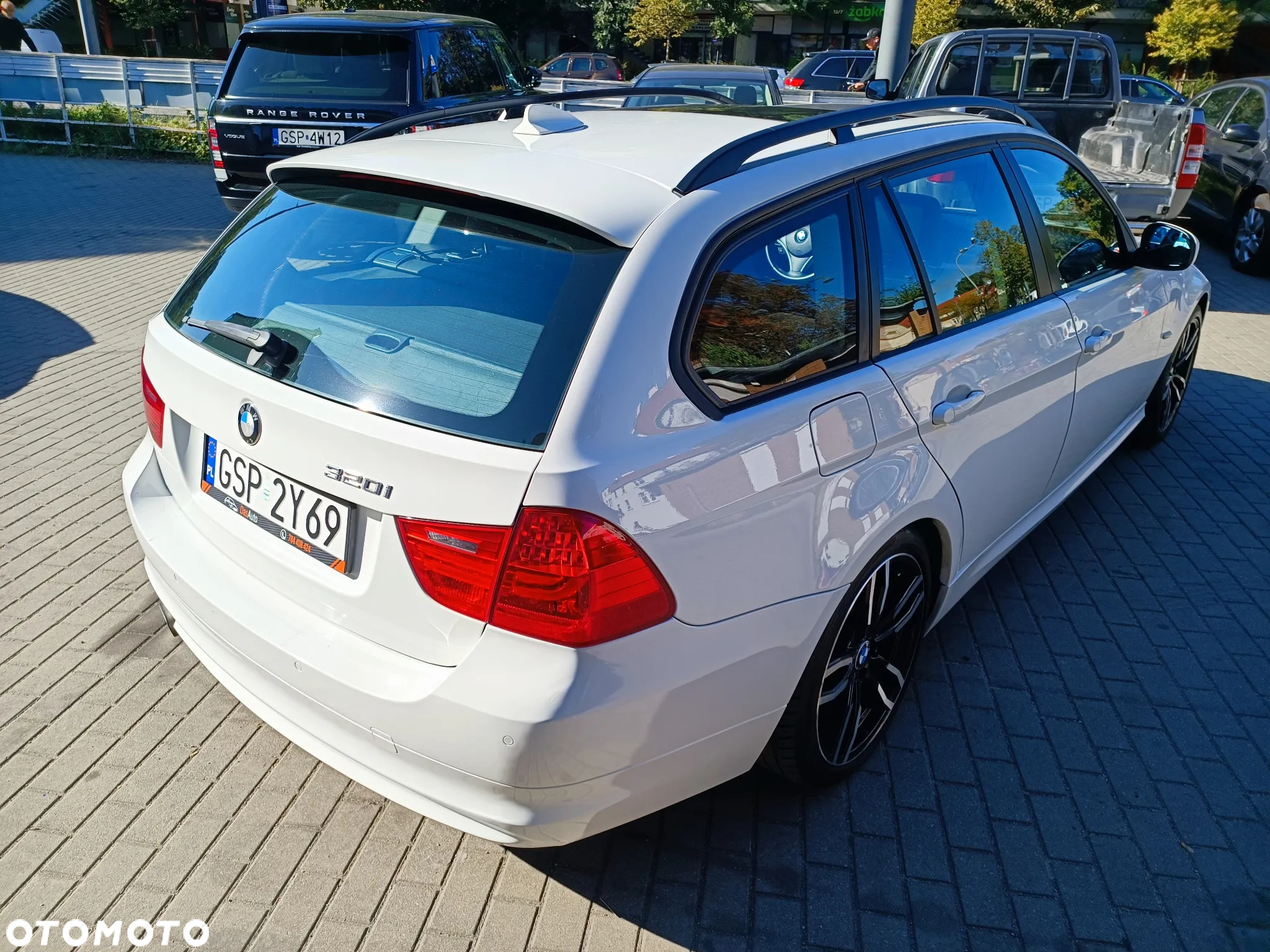 BMW Seria 3 320i Touring - 8