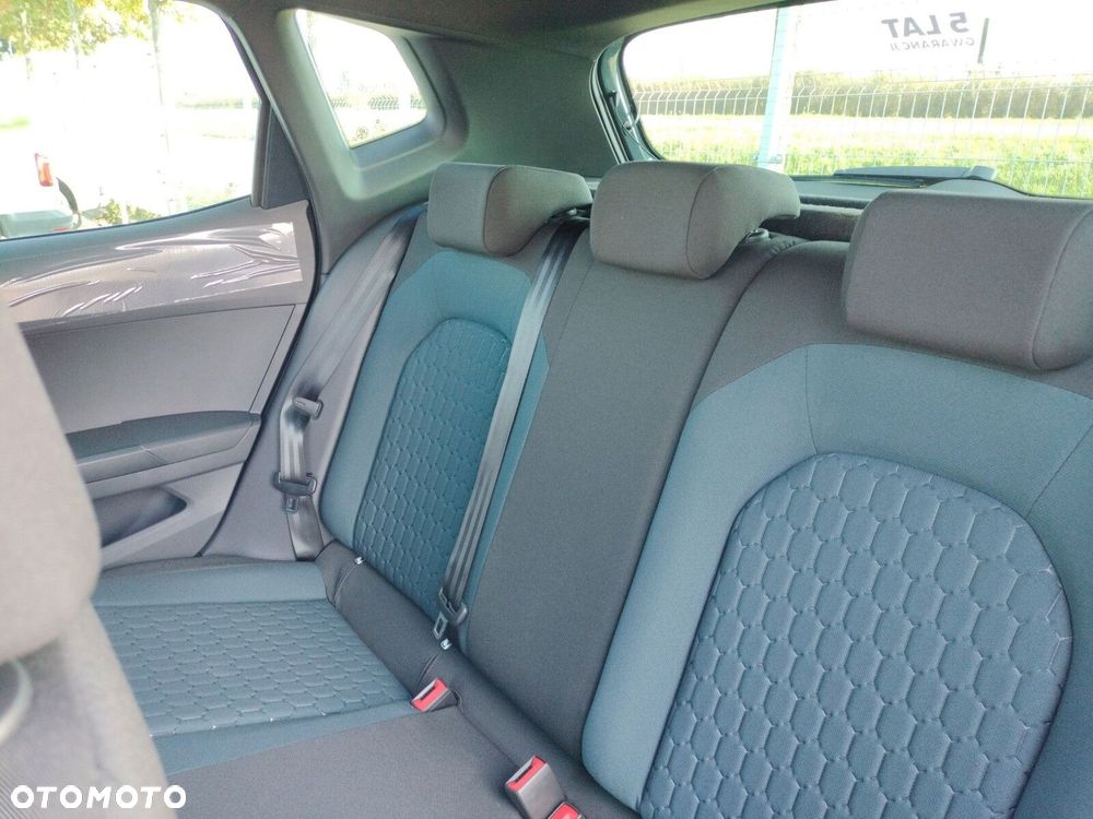 Seat Arona - 17