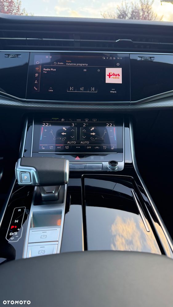 Audi Q8 TFSI e PHEV 290 kW Quattro Tiptronic - 12