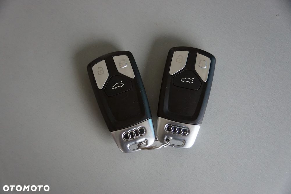 Audi A4 Avant 2.0 TDI - 33