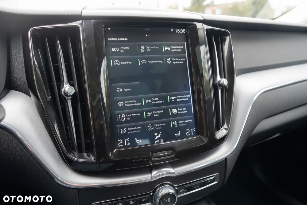 Volvo XC 60 D4 Geartronic Momentum Pro - 18