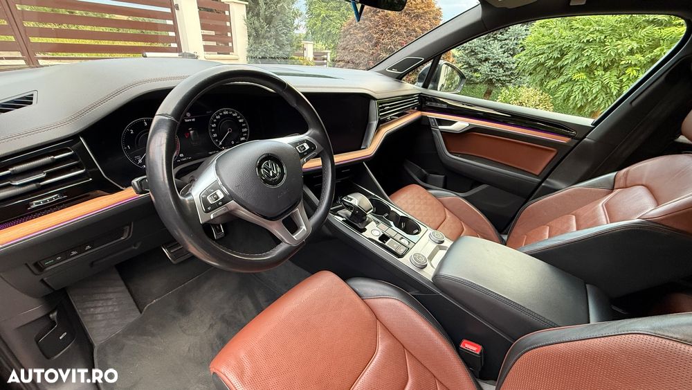 Volkswagen Touareg V6 TDI R-Style - 8