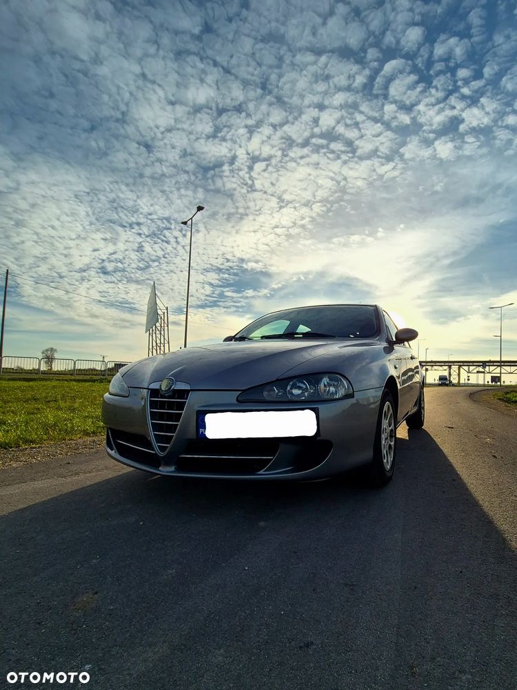 Alfa Romeo 147 1.6 Twin Spark Black Line - 1