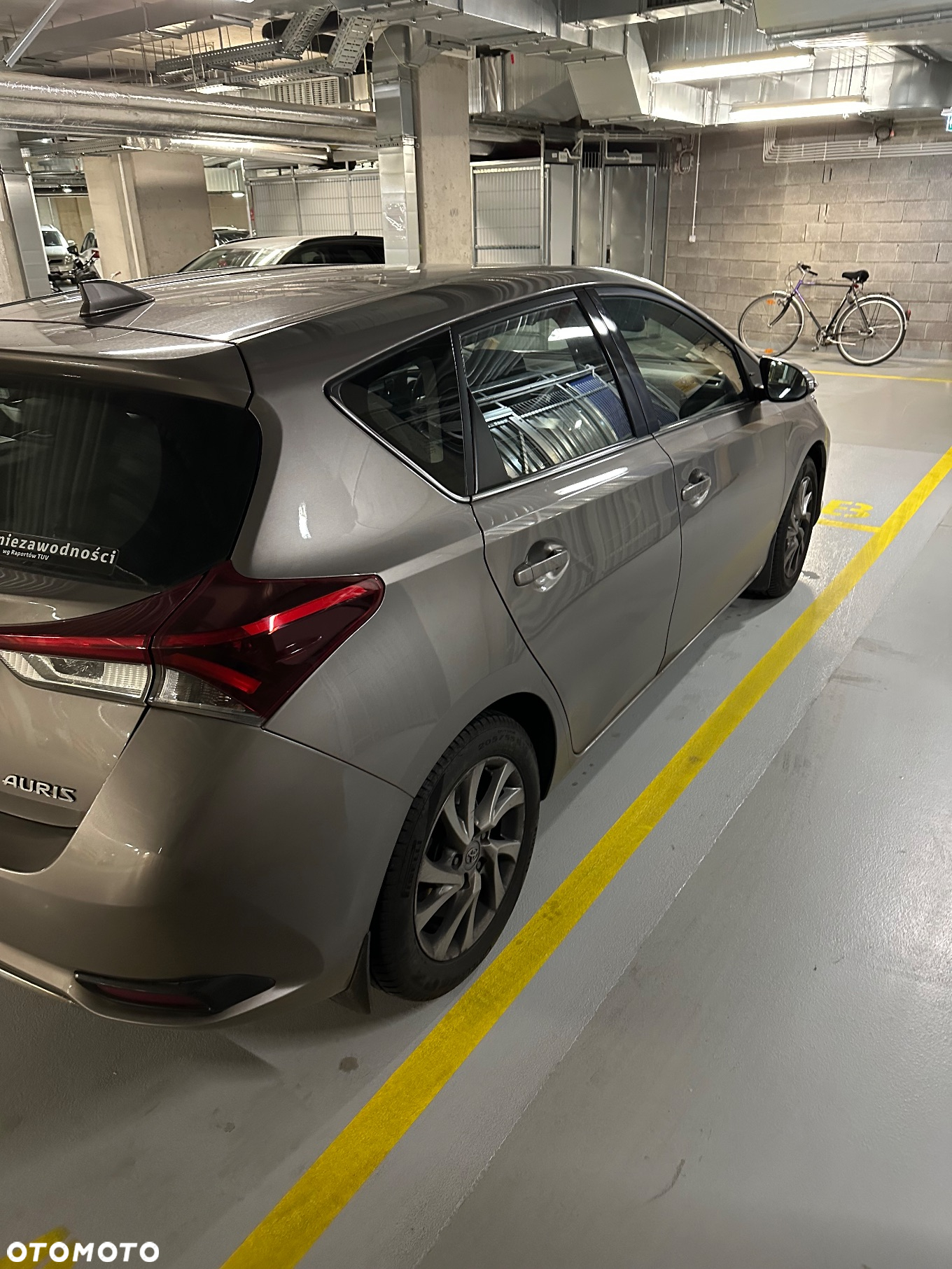 Toyota Auris 1.6 Comfort - 4