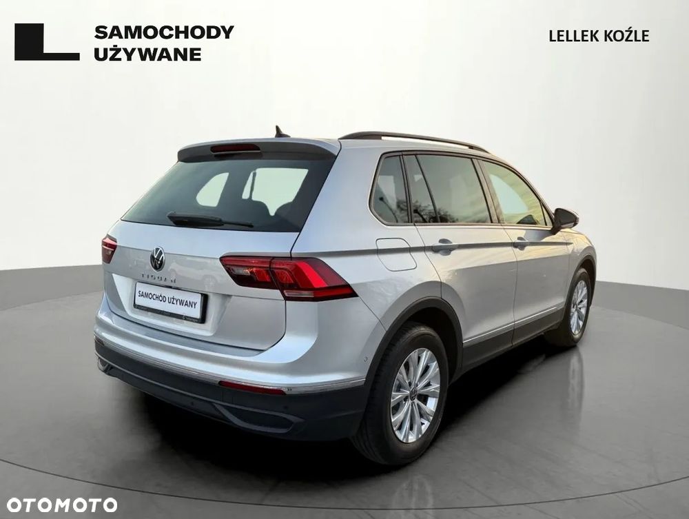 Volkswagen Tiguan 2.0 TDI SCR Life DSG - 2