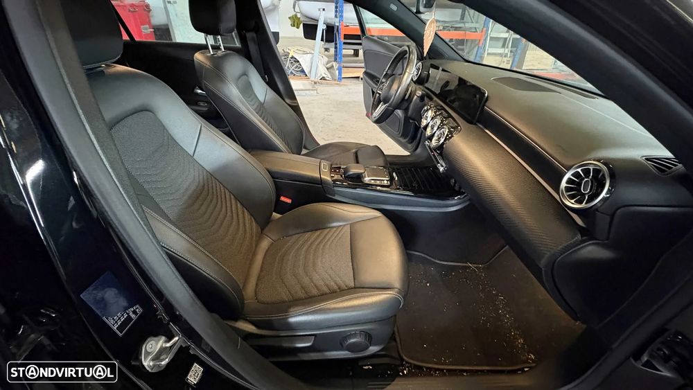 Mercedes-Benz A 250 e Progressive - 17