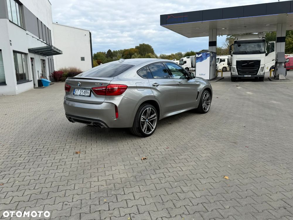 BMW X6M - 4