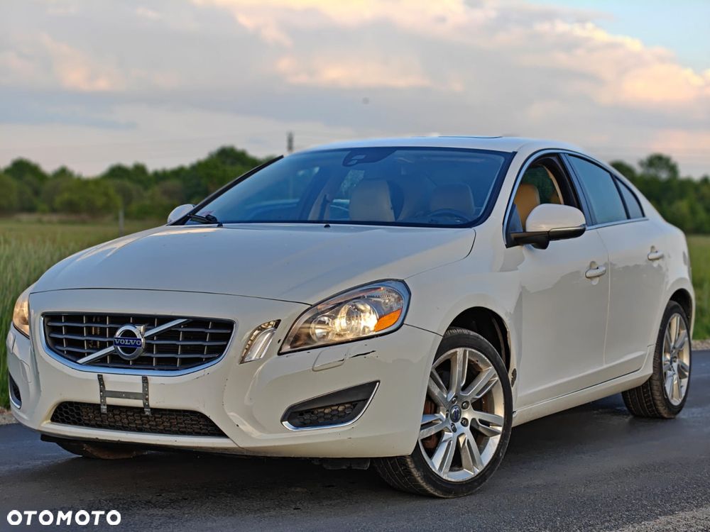 Volvo S60 T6 AWD R-Design - 7