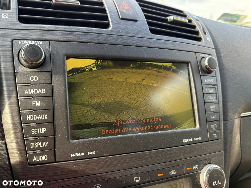 Toyota Avensis 2.0 Prestige EU5 MS - 21