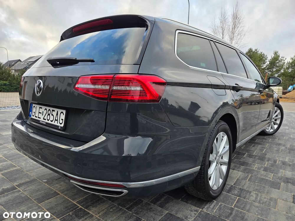 Volkswagen Passat Variant 2.0 TDI SCR DSG Highline - 14