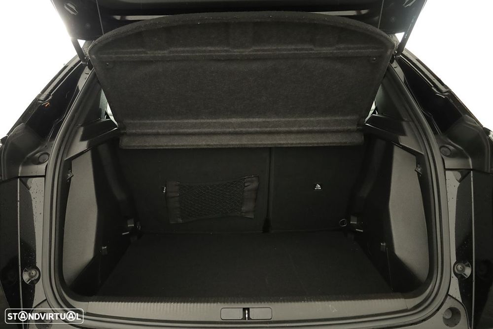 Peugeot 2008 1.2 PureTech GT EAT8 - 24