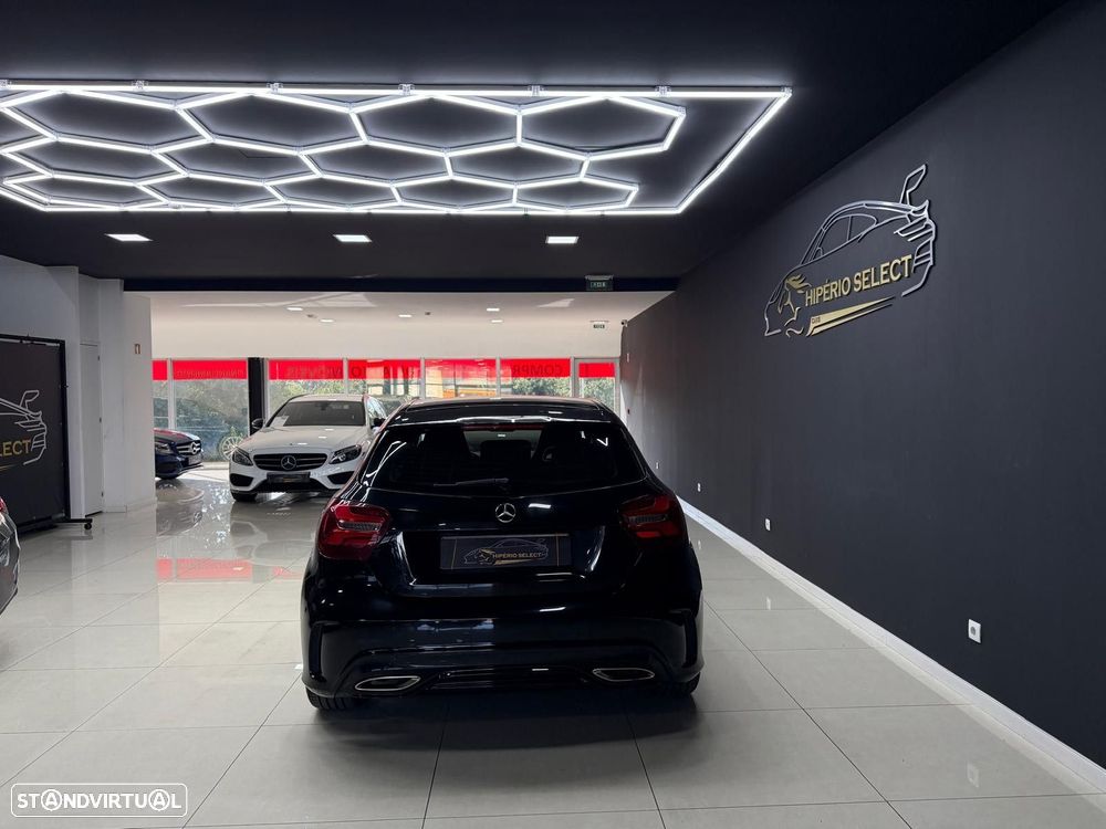 Mercedes-Benz A 180 AMG Line - 3